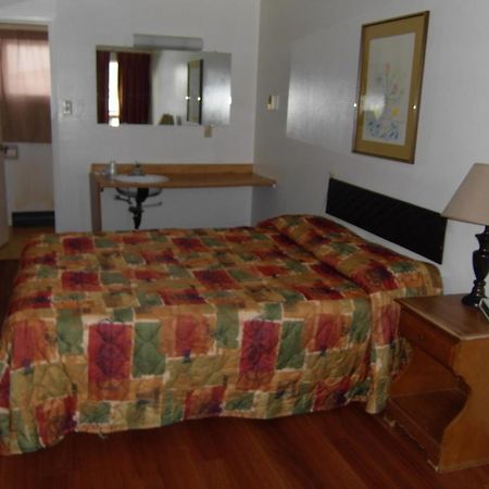 Virden Motel 外观 照片